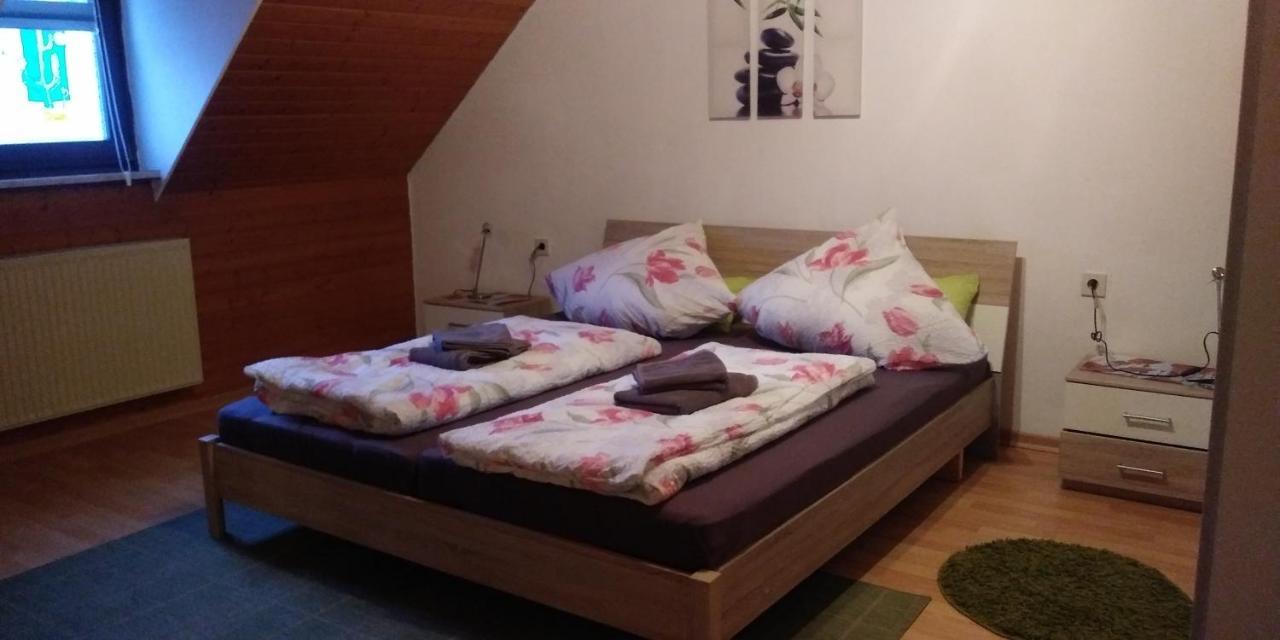 Ferienwohnung Bergblick Trittenheim Zewnętrze zdjęcie